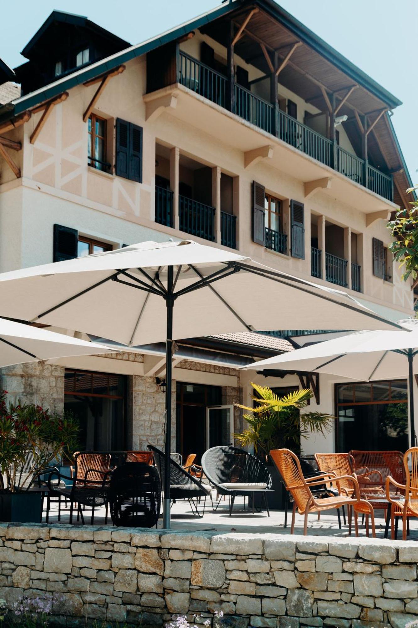 Hotel Le Cottage Bise Таллуар Екстер'єр фото